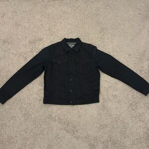 True Religion jeans jacket
Size XL
Black w/ a dark blue wash